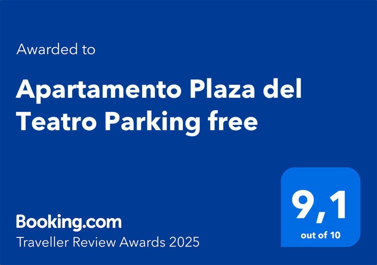 Apartamento Plaza Del Teatro Parking Free Málaga Eksteriør bilde